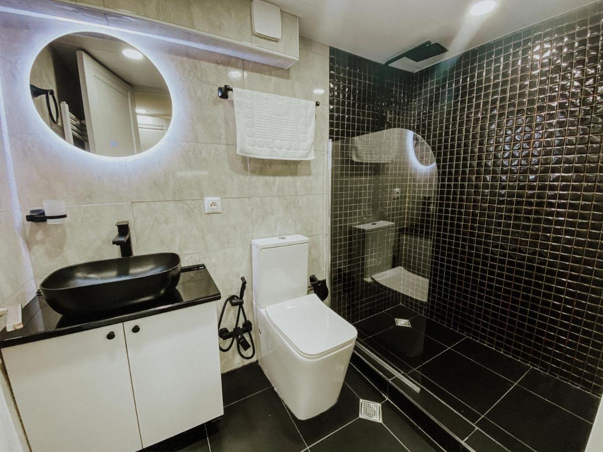 Luxury Duplex Suites - City Center Τυφλίδα Εξωτερικό φωτογραφία